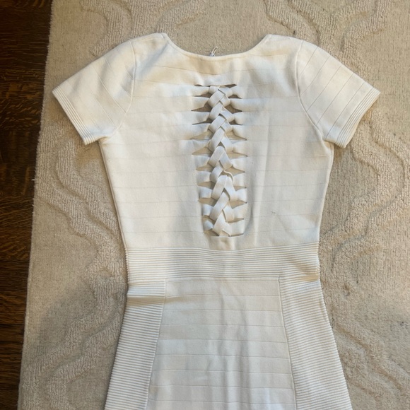 Sandro White Knit Fitted Dress with Knot Back Detail Size 3 - Picture 3 of 6